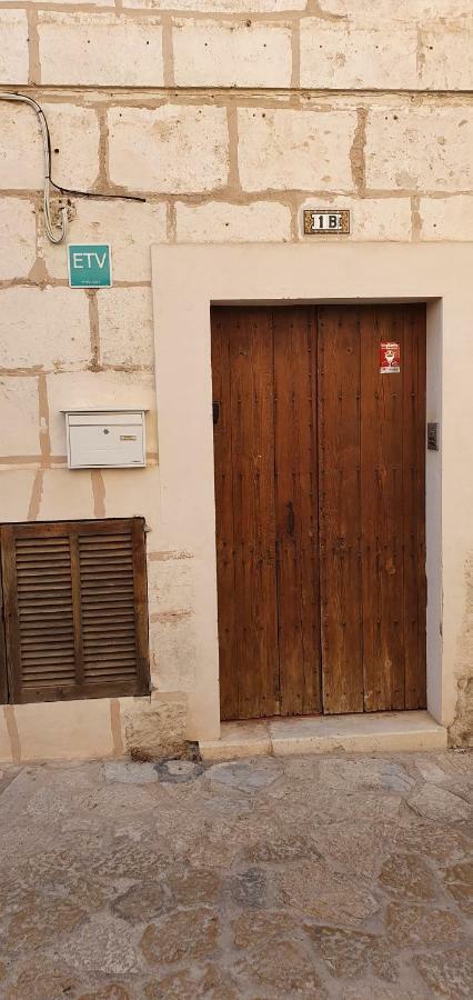 Edificio duplex Can Roses Moscari Exterior foto